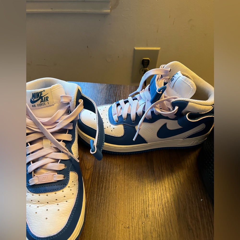 Nike Air Force